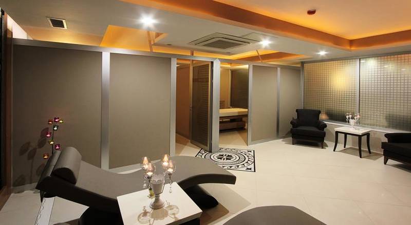 Forum Suite Otel