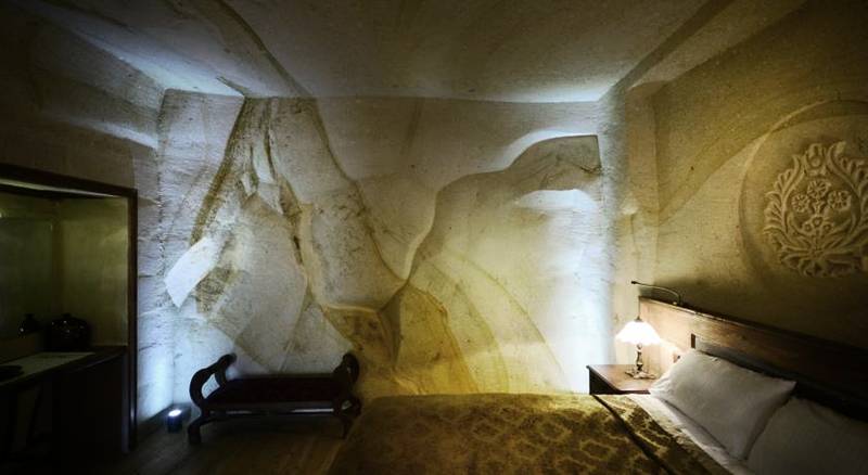 Fresco Cave Suites And Mansions