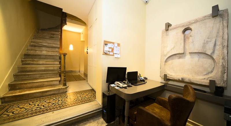 Galata Tower Vip Apartment Suites