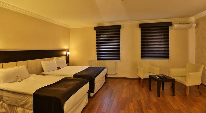 Garni Hotel