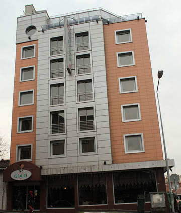 Gold Center Hotel