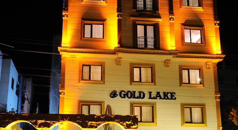 Golden Lake Hotel