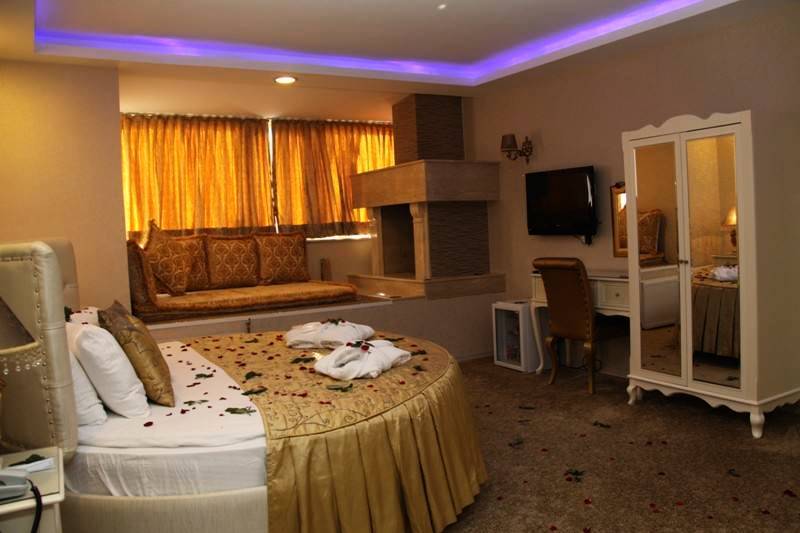 Golden Boutique Hotel