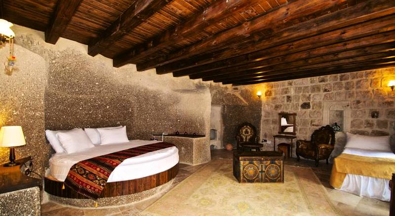 Grand Cave Suites