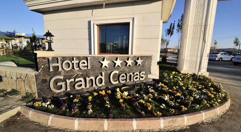 Grand Cenas Hotel