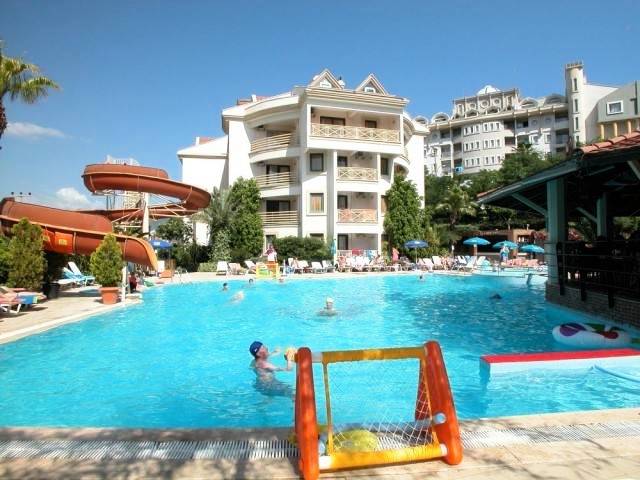 Club Cettia Resort