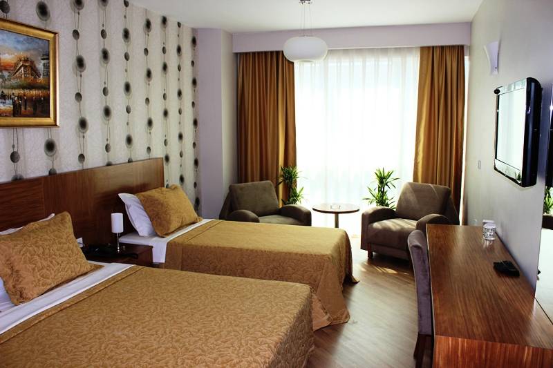 Grand Karot Otel