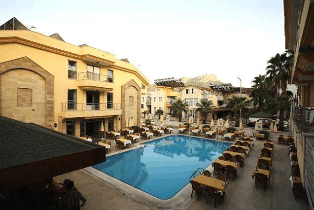 Elamir Grand Lukullus Hotel