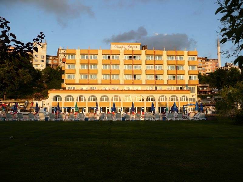 Grand ile Hotel