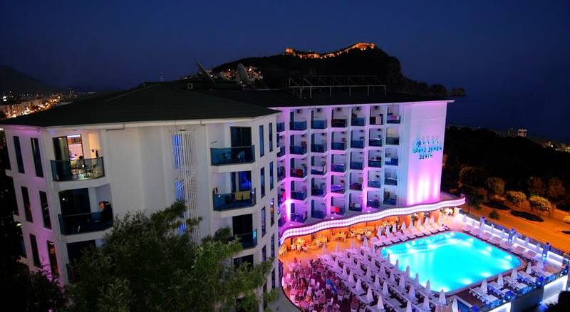 Grand Zaman Beach Hotel