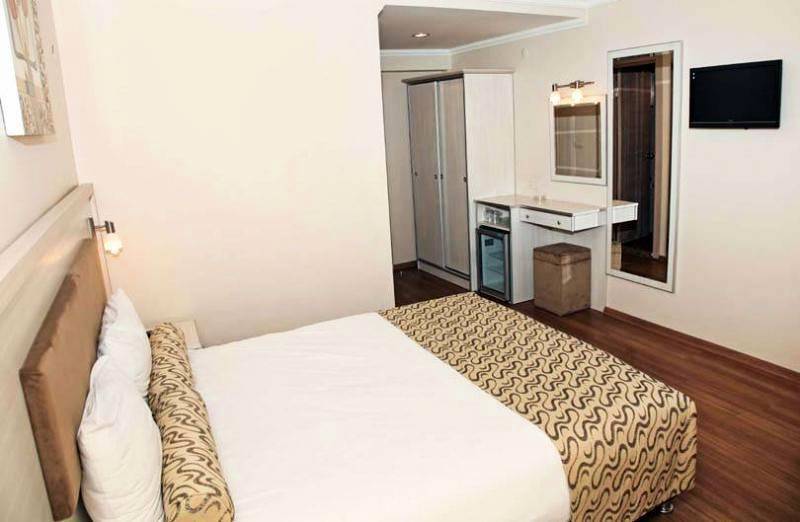 Grand Zeybek Hotel