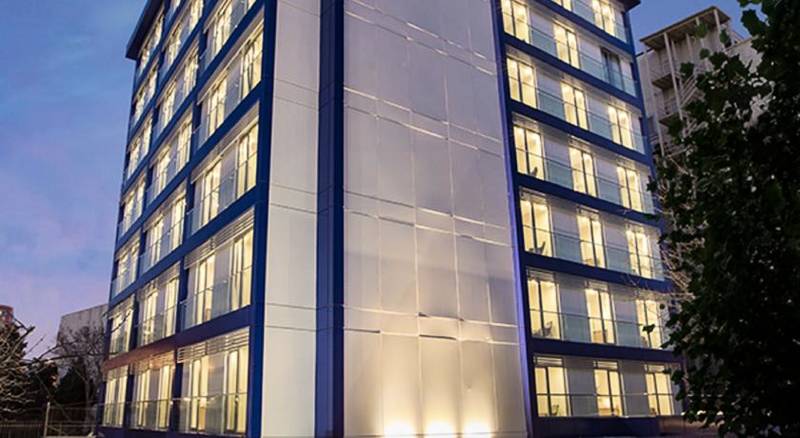 Hampton By Hilton stanbul Ataky