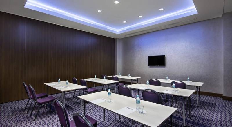 Hampton By Hilton stanbul Kayaehir