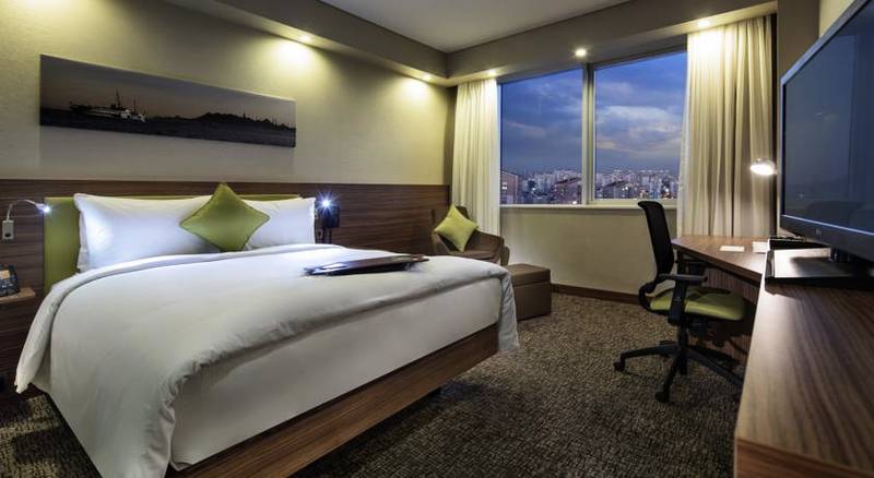 Hampton By Hilton stanbul Kayaehir