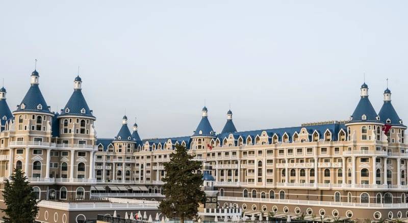 Haydarpasha Palace