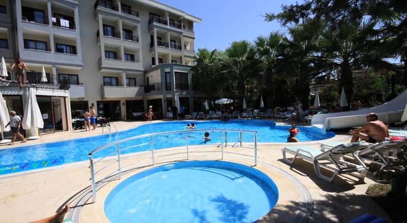 Hera Beach Hotel