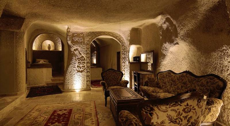 Hidden Cave Hotel