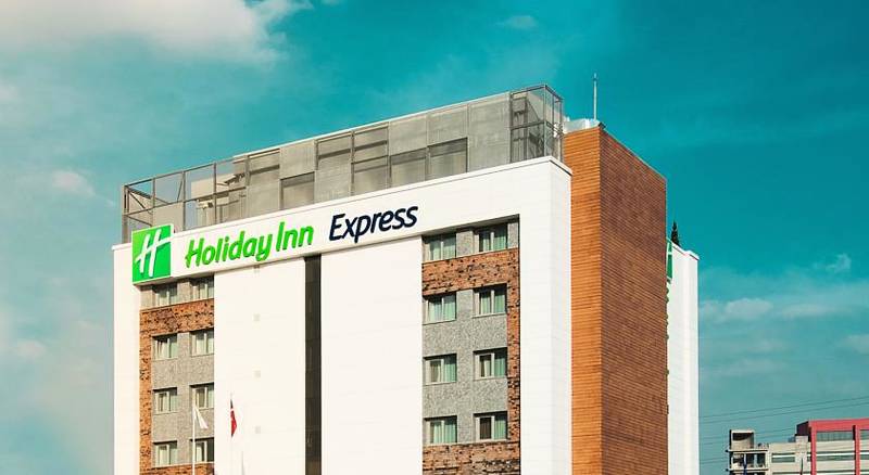 Holiday nn Express stanbul Airport