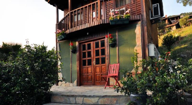 Hotel 212 Olympos