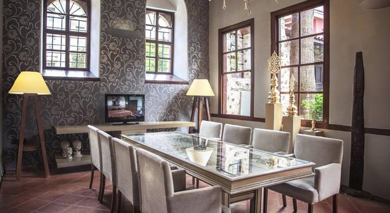 Alp Paa Hotel