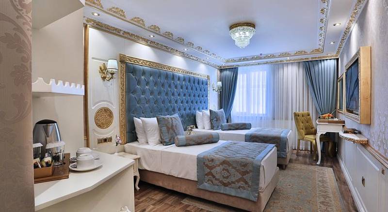 Hotel Emirhan Palace