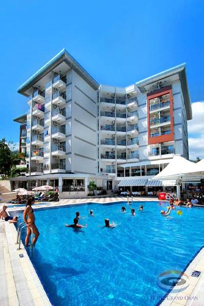 Grand Okan Hotel