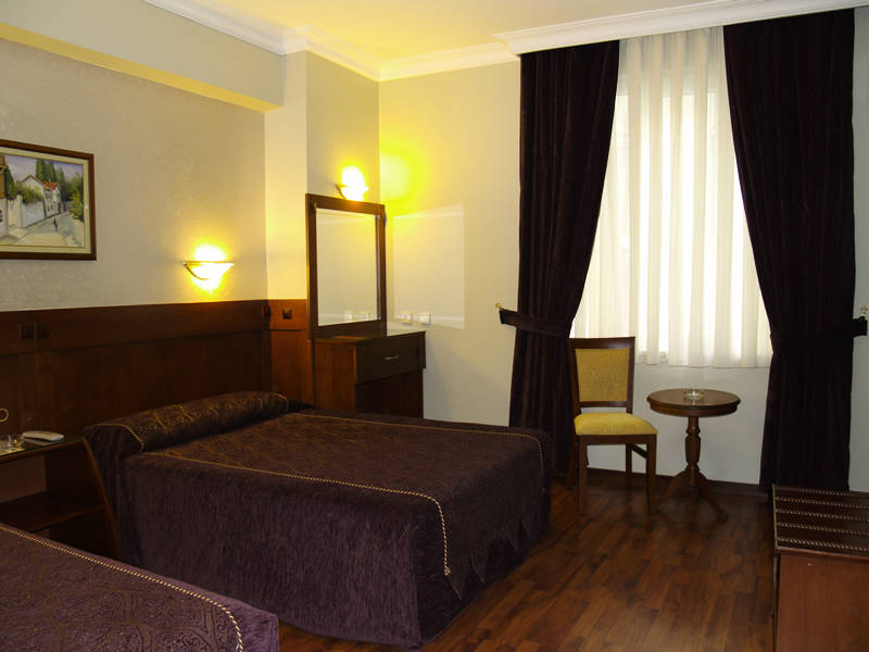Hotel Grand Tahir