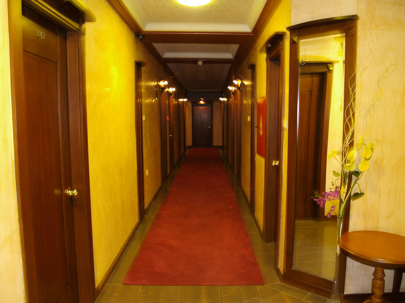 Hotel Grand Tahir