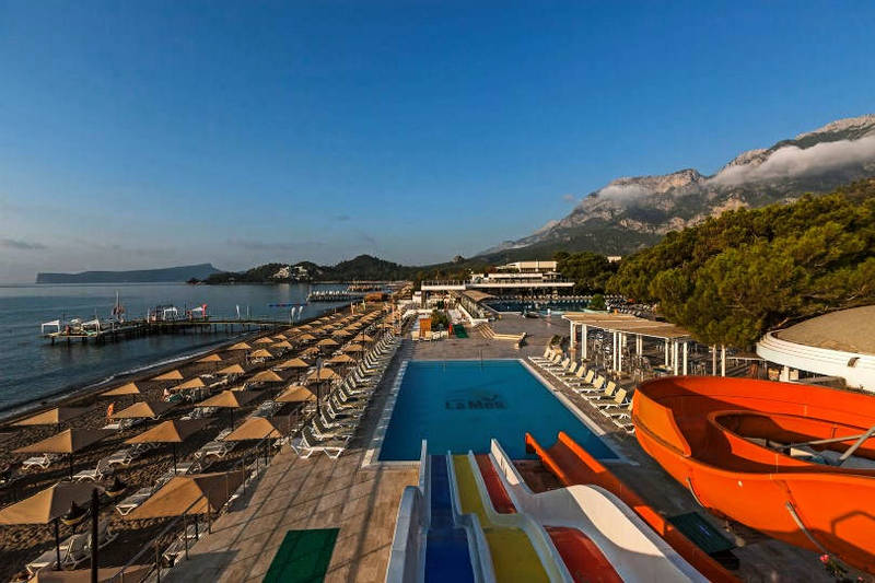 Perre La Mer Hotel Resort & Spa
