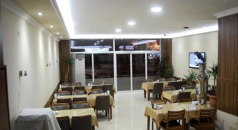 Hotel Nil Alav
