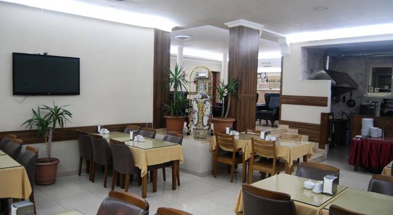 Hotel Nil Alav