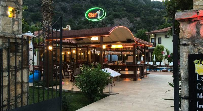 Hotel ldeniz