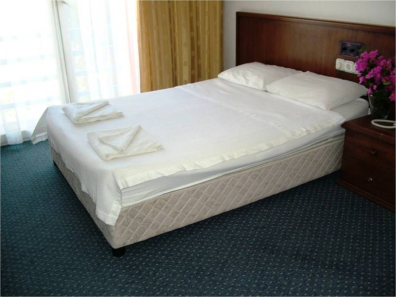 Отель 500 рублей. Hotel elit Antalya. Атак гостиница.