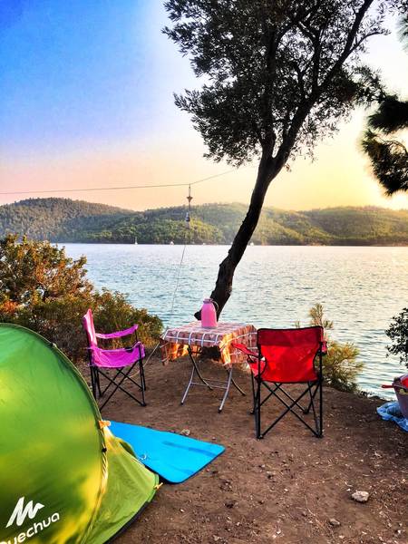 te Bu Beach & Camping Akbk