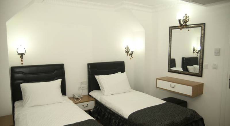 Jakaranda Boutique Hotel