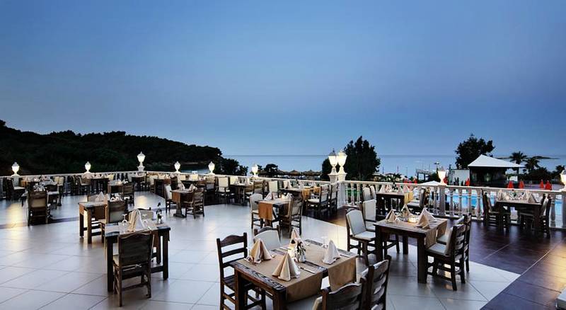 Justiniano De Luxe Resort