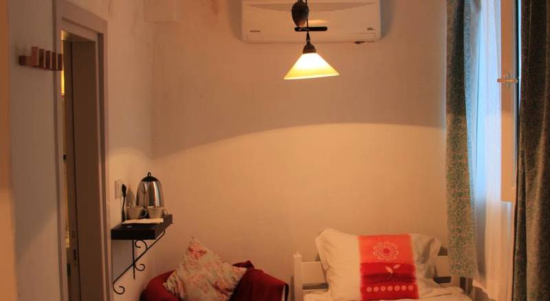 Kalinda Hotel