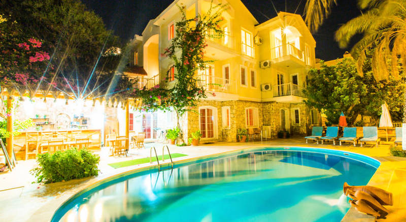 Kalkan Park Hotel