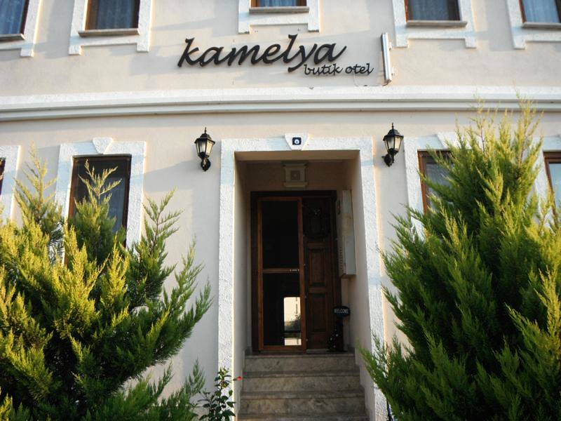 Kamelya Otel