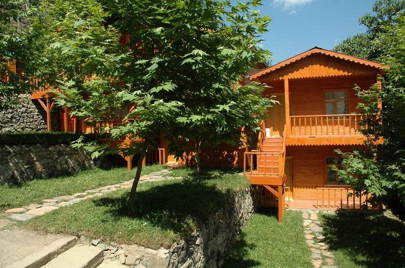 Kapuzba elale Motel Yahyal