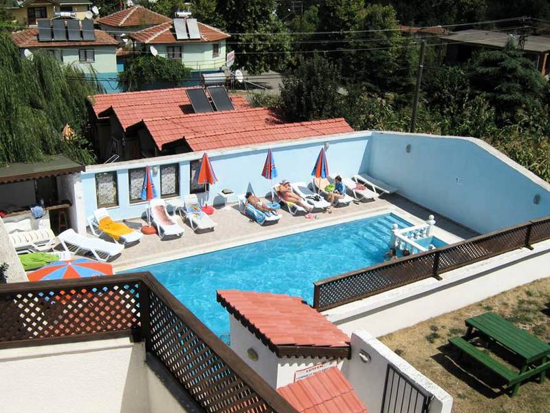 Karaburun nar Tatil Sitesi