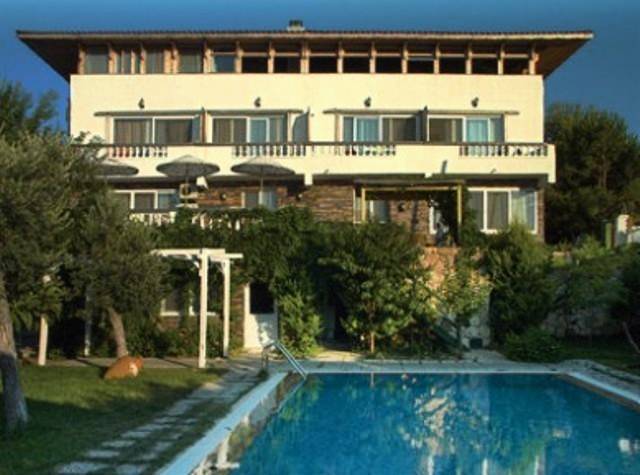 Karaburun Eco Hotel