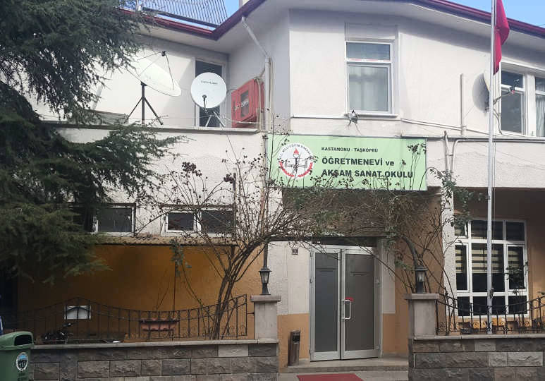 Kastamonu Takpr retmenevi