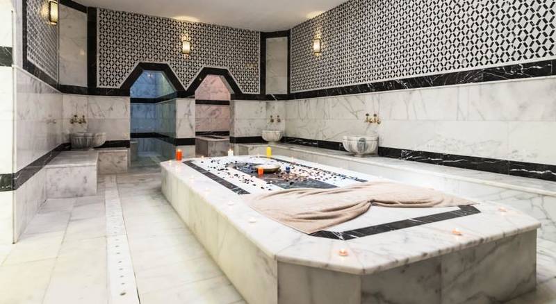 Kaya Magnesia Hotel