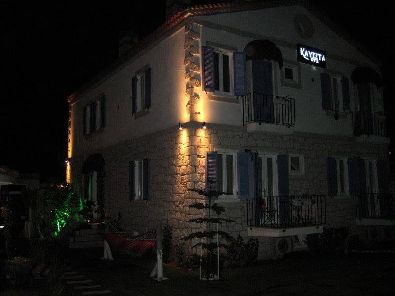 Kayezta Otel