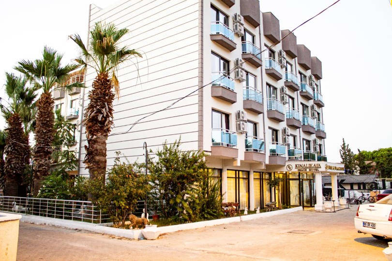 Knalkaya Hotel