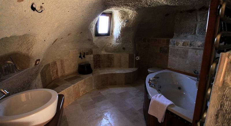 Koza Cave Hotel