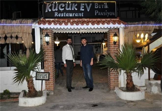 Kk Ev Villa Restaurant