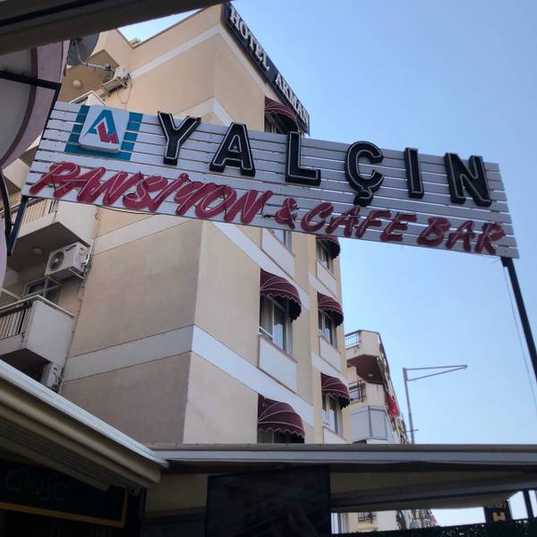 Kuadas Yaln Pansiyon Cafe & Bar