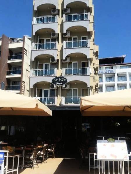 La Beirut Beach Hotel